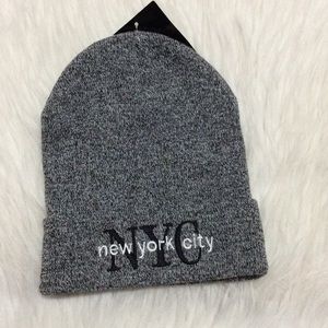 NWT New York City Beenie by elidan
